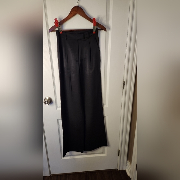 Grace & Mila Pants - NWT Grace & Mila Pants Size XS